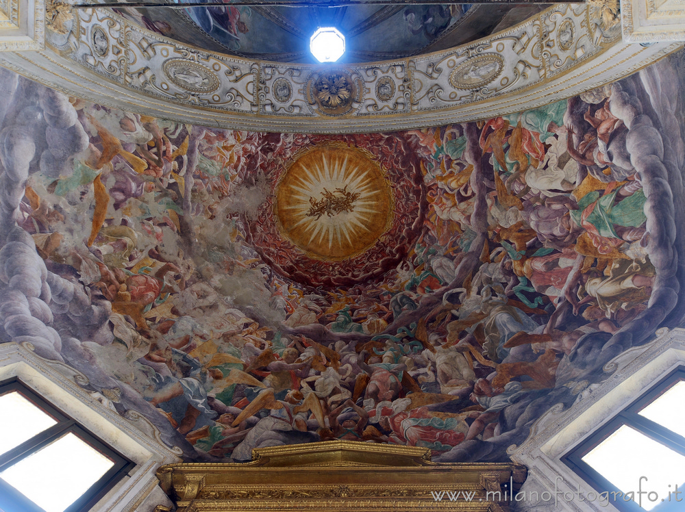 Milan (Italy) - Apse basin of the Foppa Chapel in the Basilica of San Marco